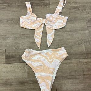 BRAND NEW Abercrombie swimsuit